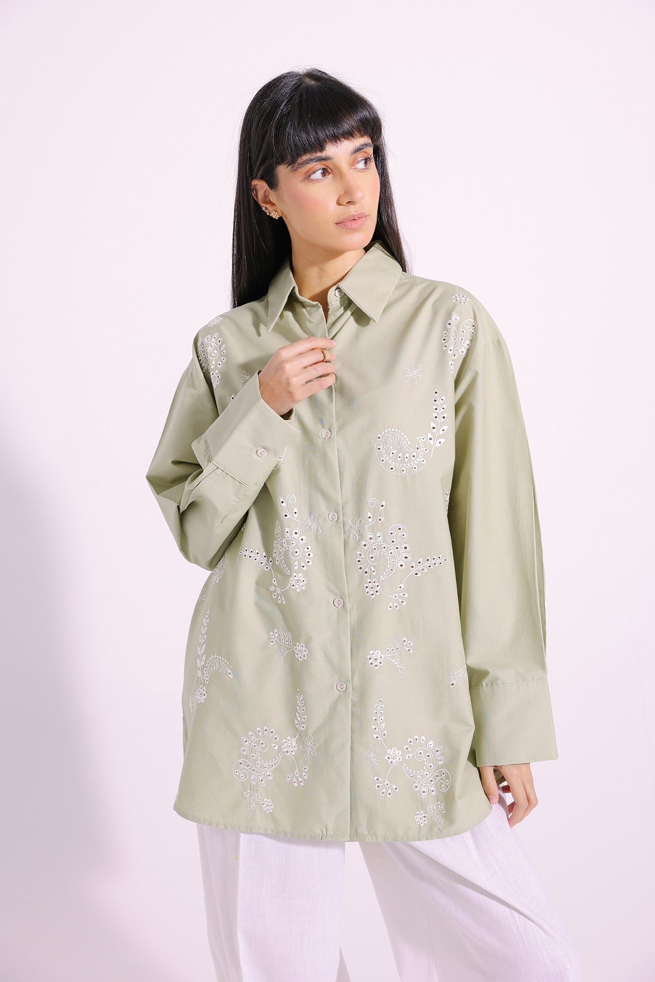 EMBROIDERED TOP (E0274/101/127)