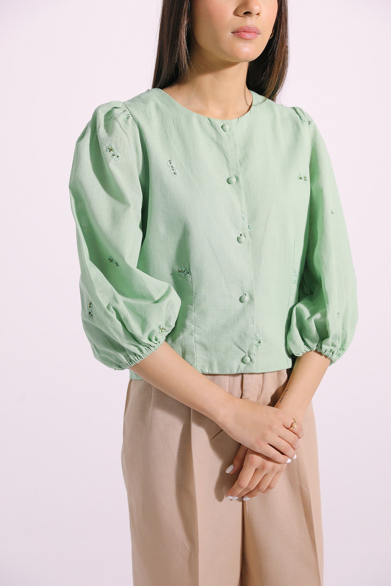 EMBROIDERED TOP (E0932/101/709)